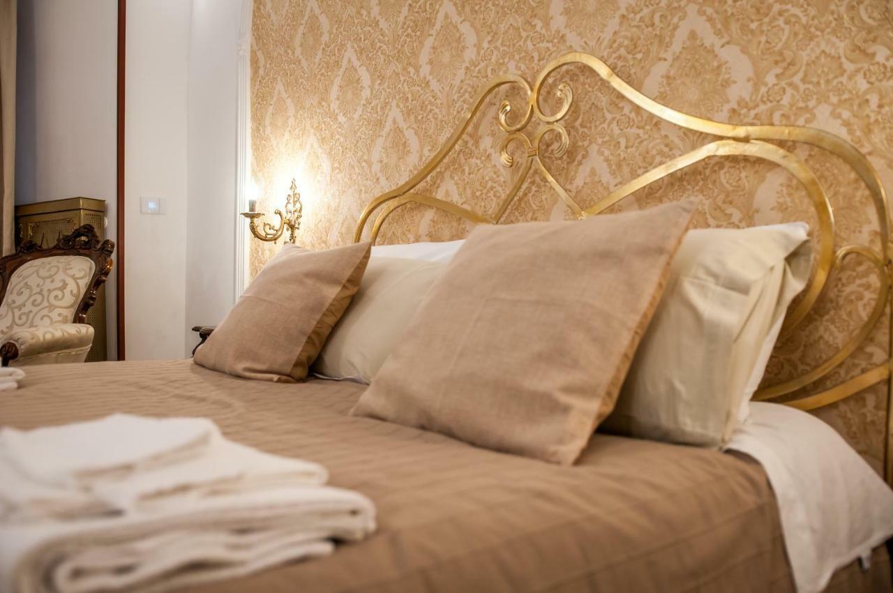 Domus Sanfelice Holiday home *